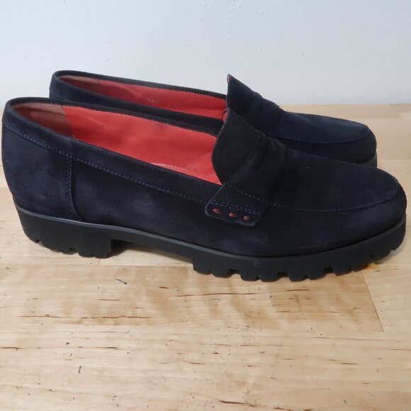 Pas de Rouge Navy and Red Loafers - Picture 10 of 14
